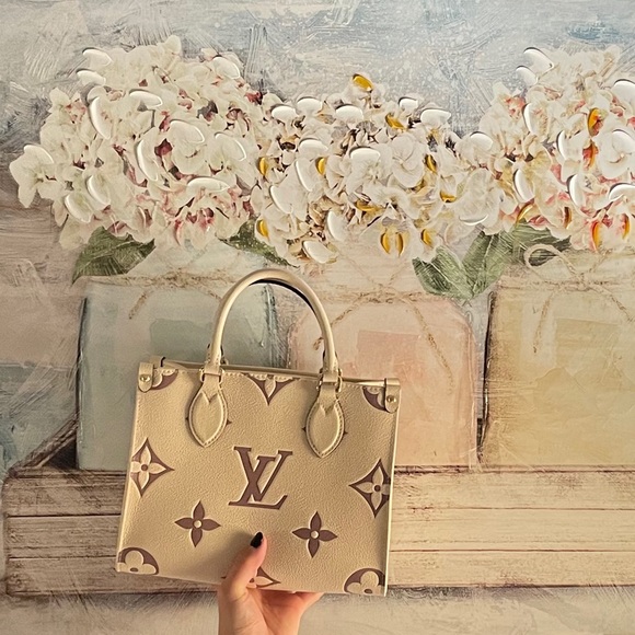 Louis Vuitton Handbags - Brand new Louis Vuitton onthego OTG PM EMPREINTE